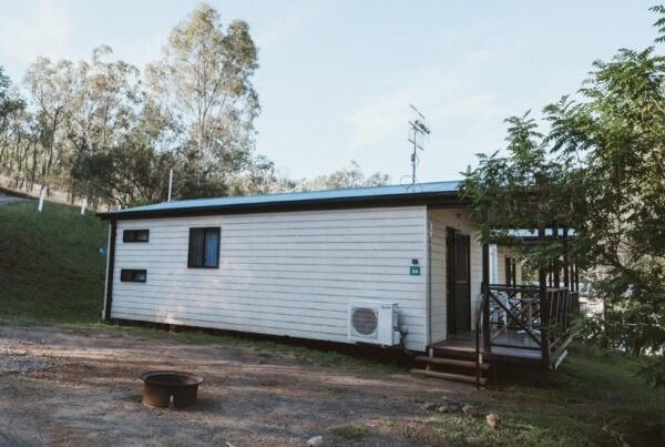Breeze Holiday Parks Cabin
