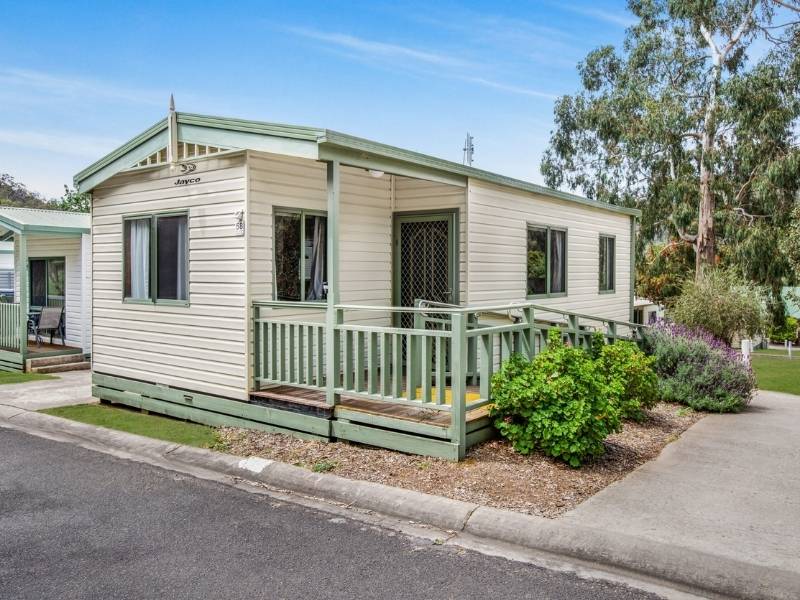 Exterior of an Accessible Cabin at Breeze Holiday Parks - Halls Gap