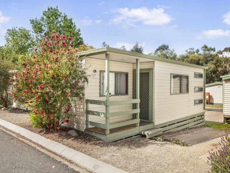 Exterior of a Two-Bedroom Budget Cabin at Breeze Holiday Parks - Halls Gap