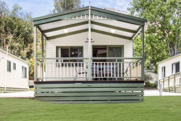 Exterior of a Two-Bedroom Deluxe Cabin at Breeze Holiday Parks - Halls Gap