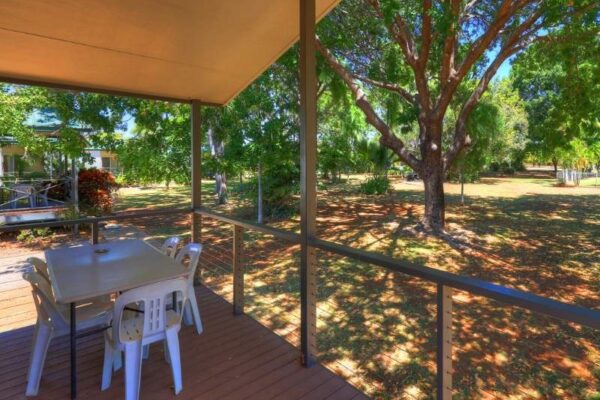 Breeze Holiday Parks - Katherine, Two Bedroom Deluxe Cabin, exterior view