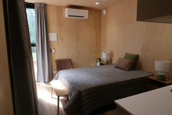 carnarvon-gorge-superior-studio-cabin_DoubleBed