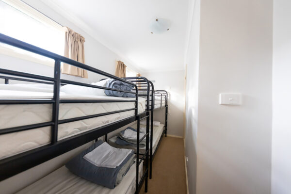 eildon-family-spa-cabin-bunk-beds