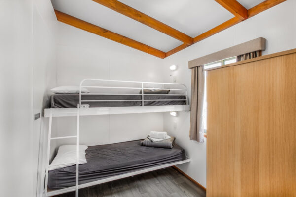 halls-gap-limited-mobility-cabin-bunk-beds